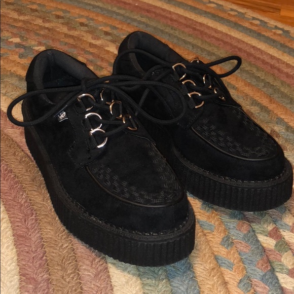 anarchic creepers